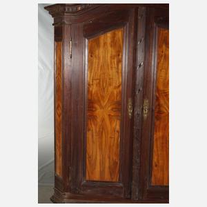 Klassizistischer Dielenschrank