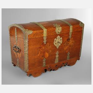 Große Runddeckeltruhe