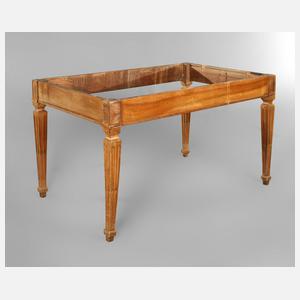 Klassizistisches Tischgestell