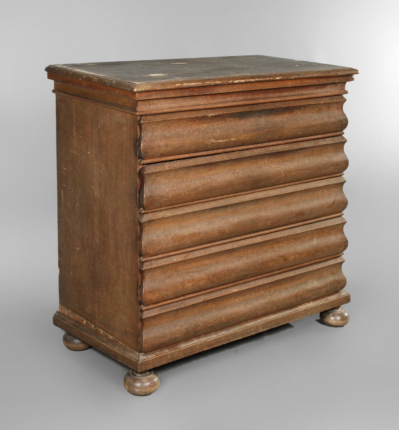 Wellenkommode Barock