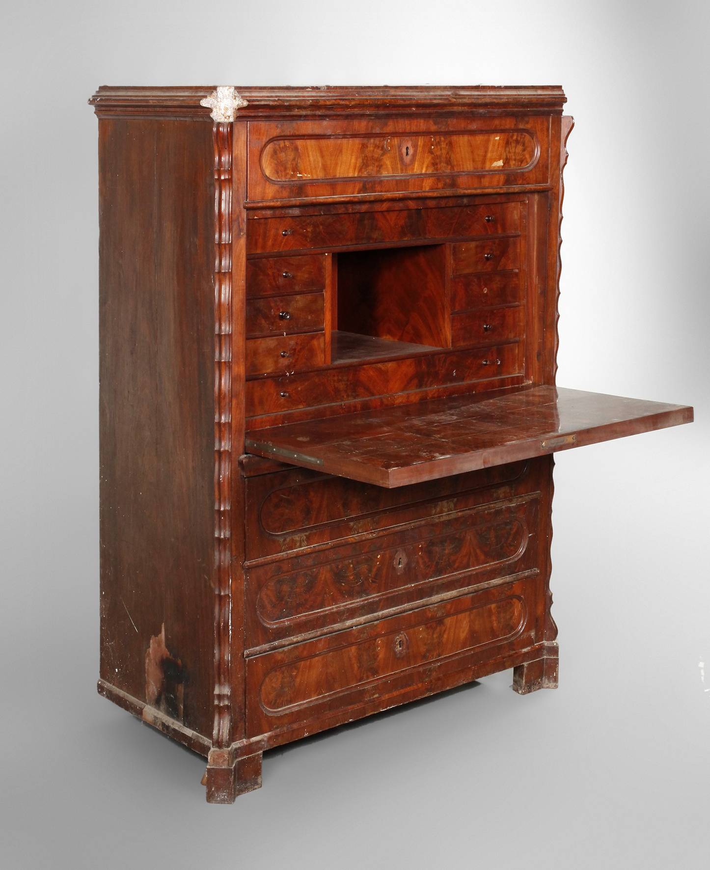 Sekretär Louis Philippe