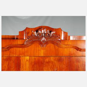 Sekretär Kirschbaum