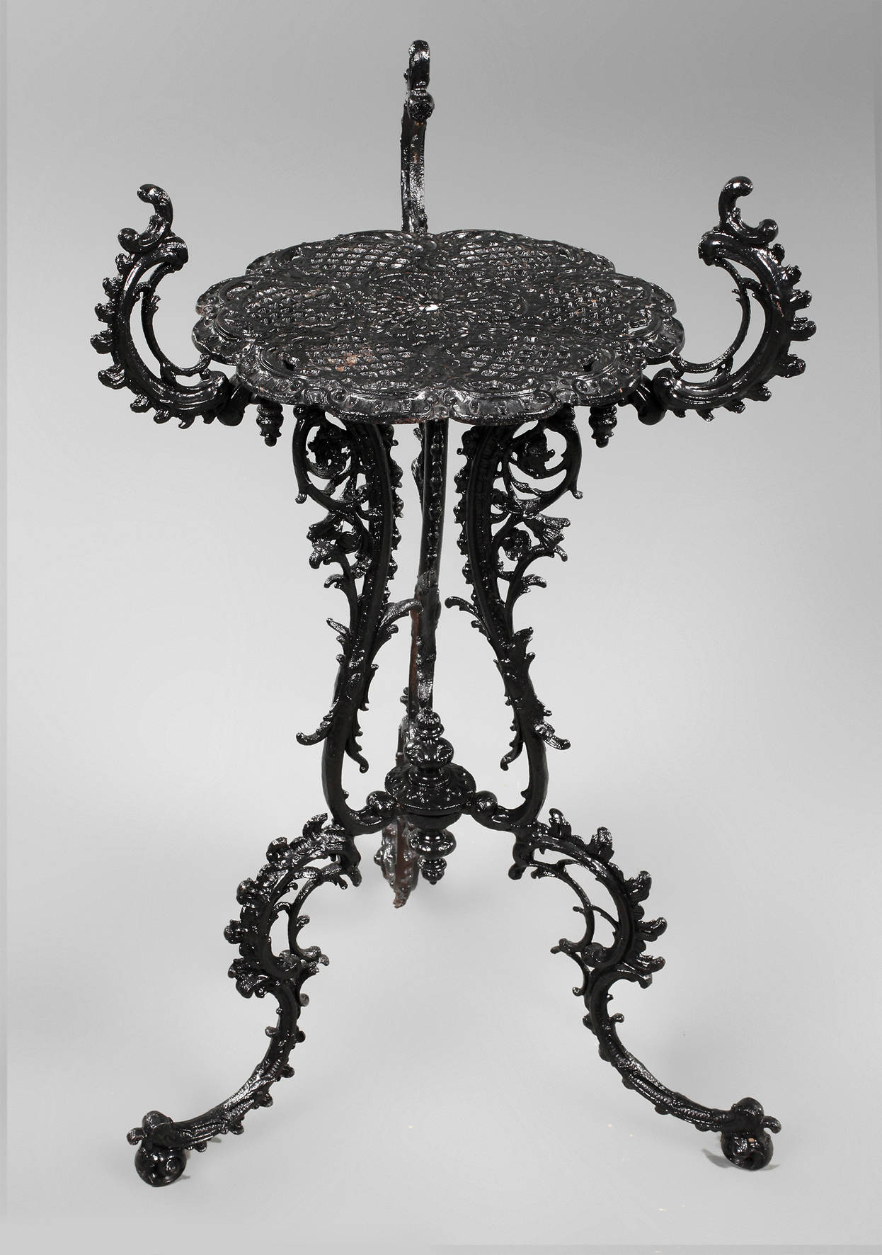 Blumentisch Gusseisen