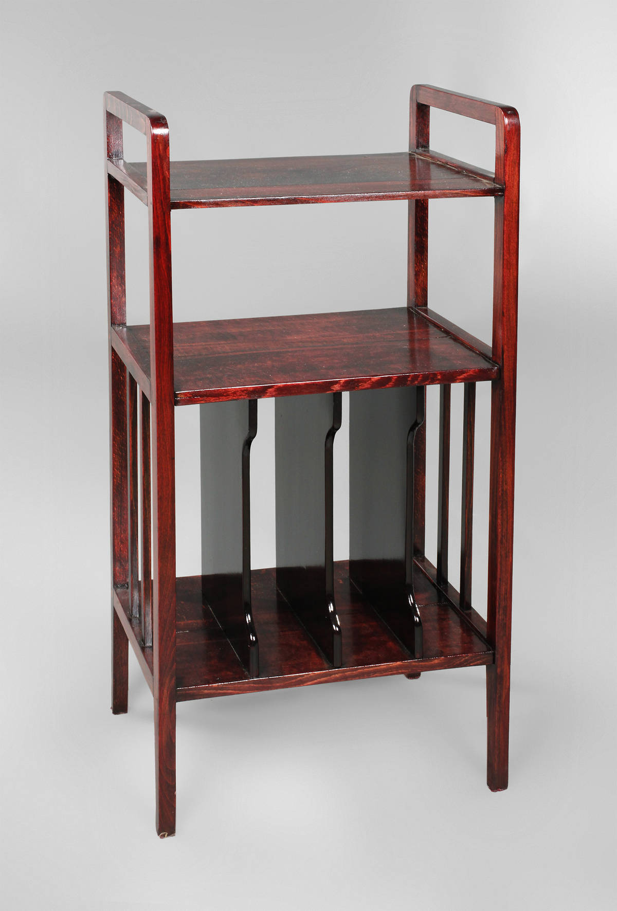 Zeitungsregal Jugendstil