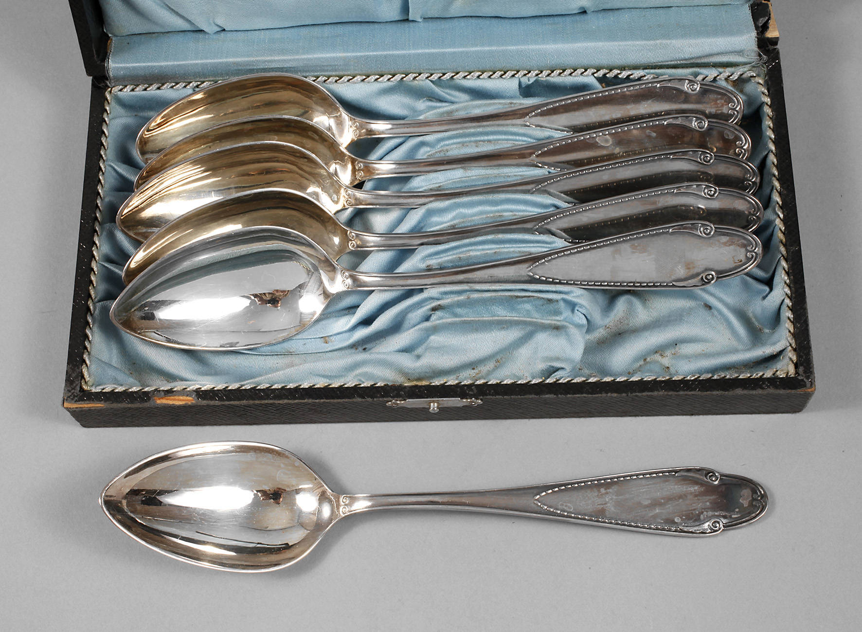 Sechs Speiselöffel Ernst Riegel