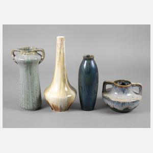 Vier Laufglasurvasen