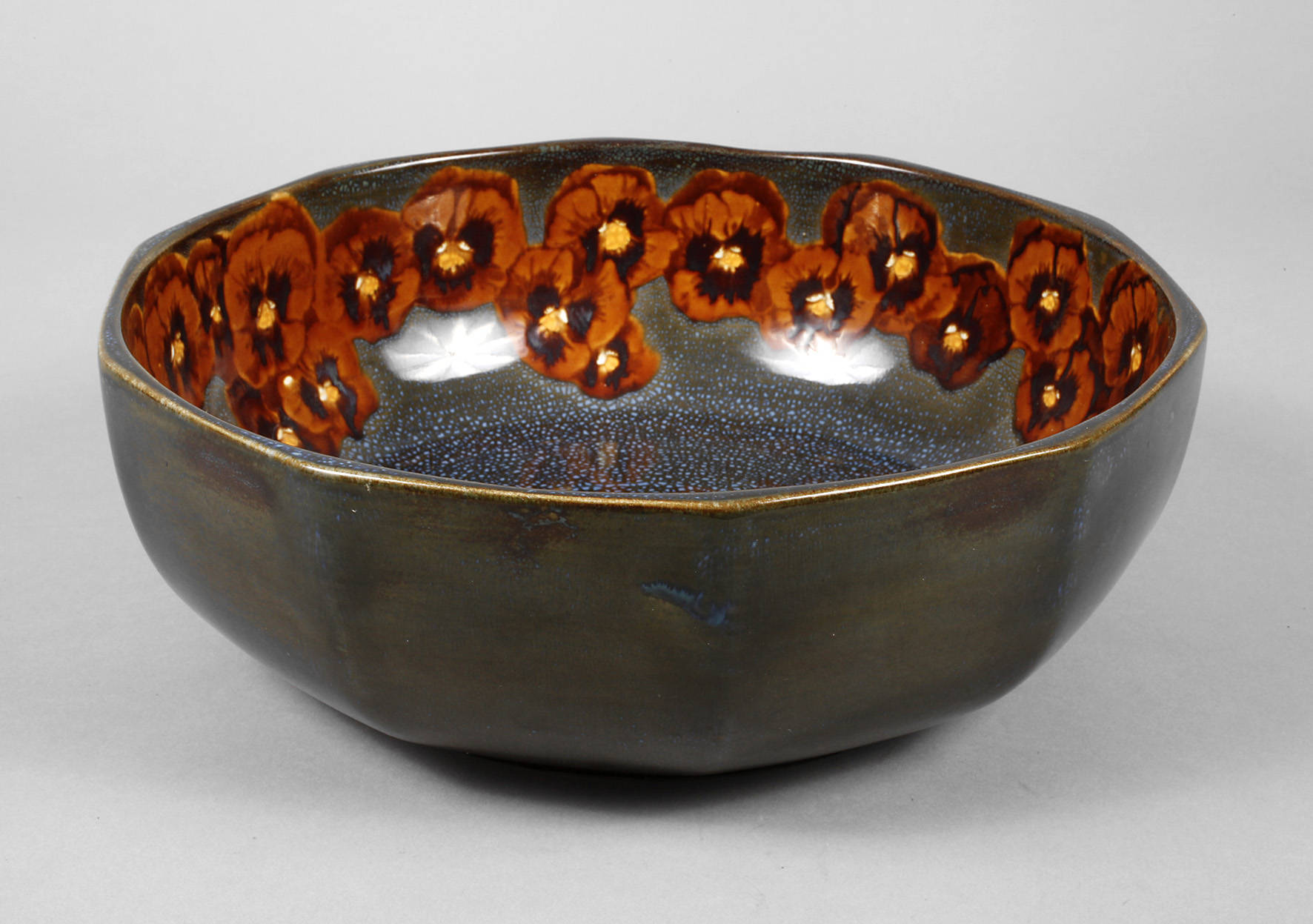 Wächtersbach Jugendstilschale Stiefmütterchen