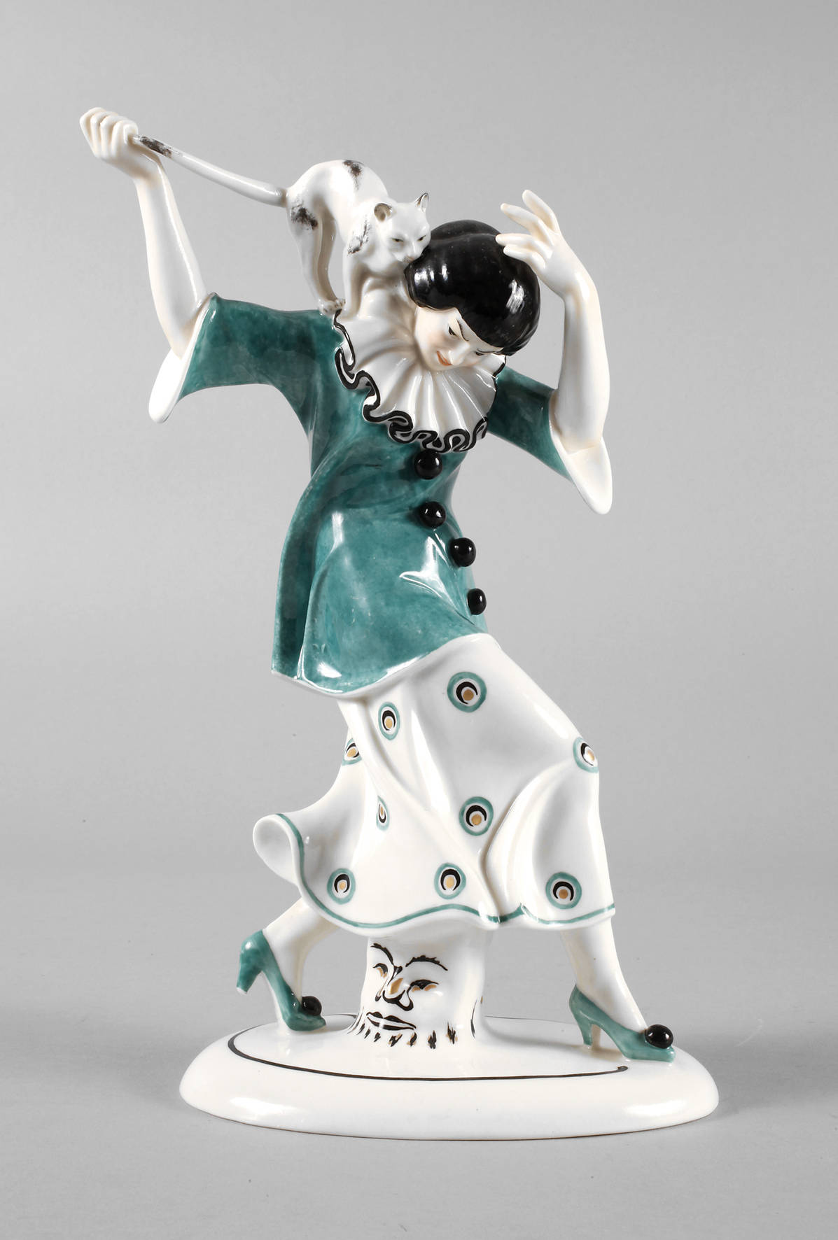 Schwarzburg Tänzerin mit Katze