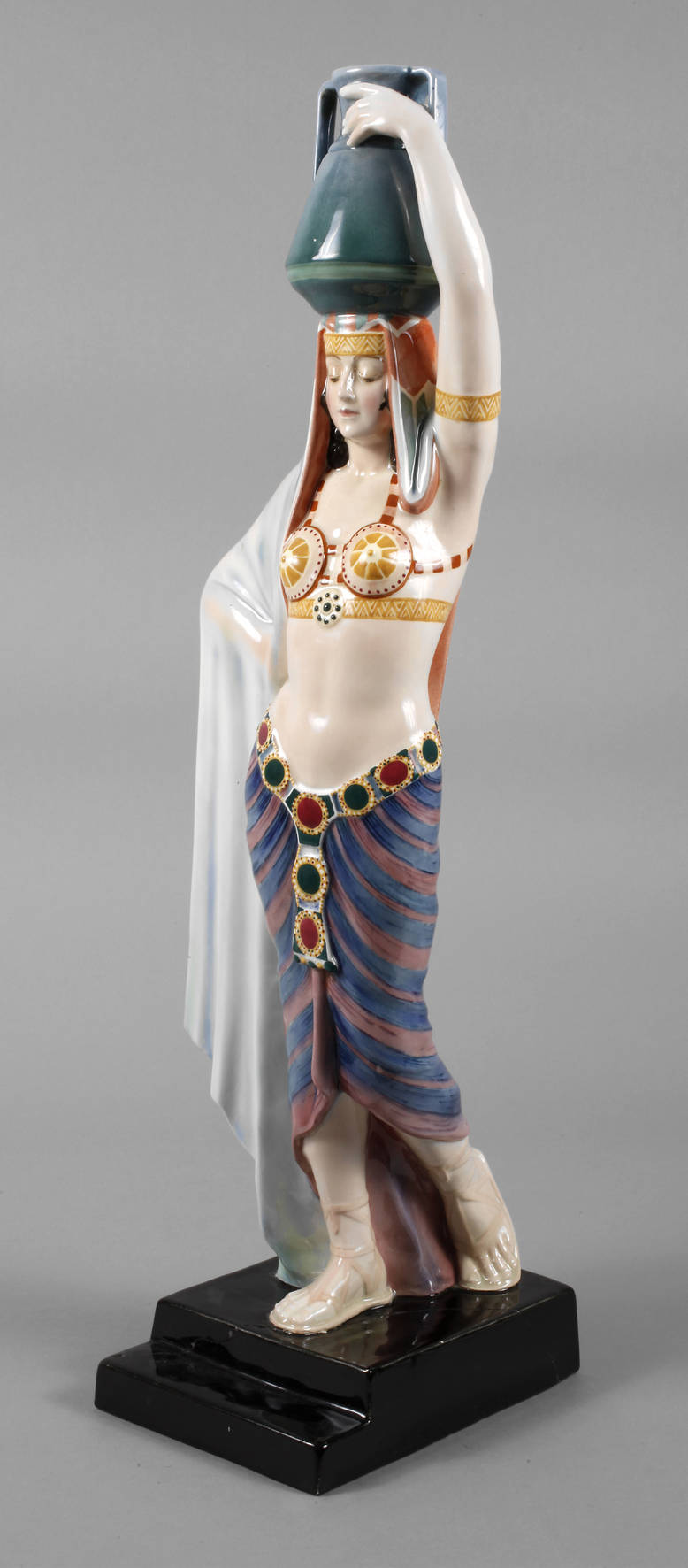 Goldscheider Wien ”Schreitende Sklavin”