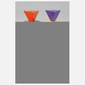 Leuchterpaar im Memphisstil