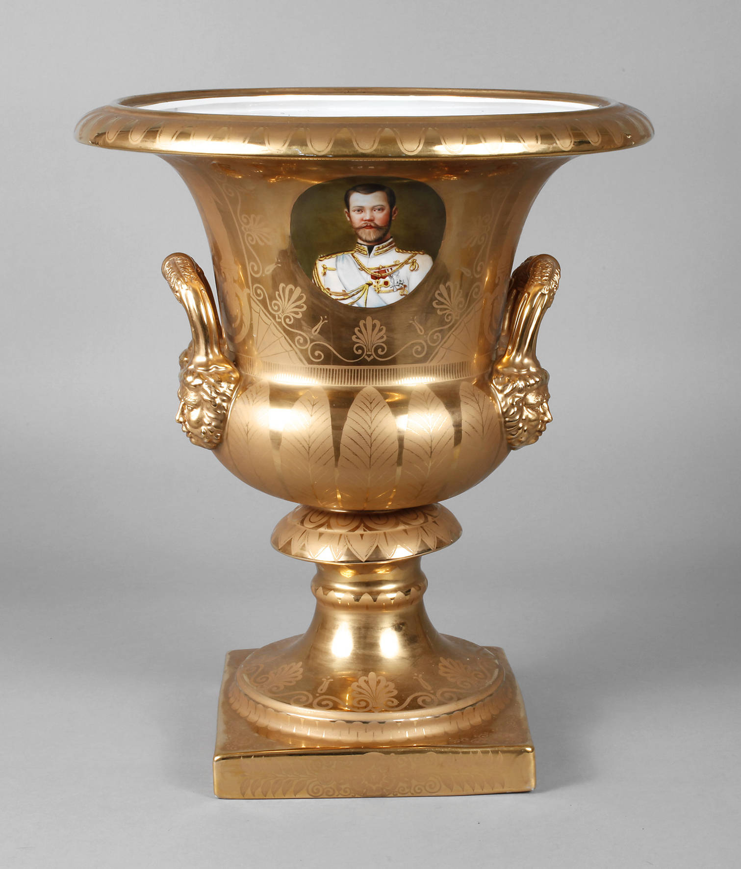 Amphorenvase Zar Nikolaus