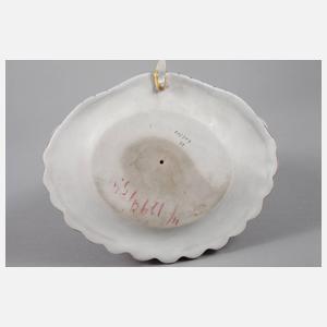 Fraureuth Rokokodame mit Kakadu