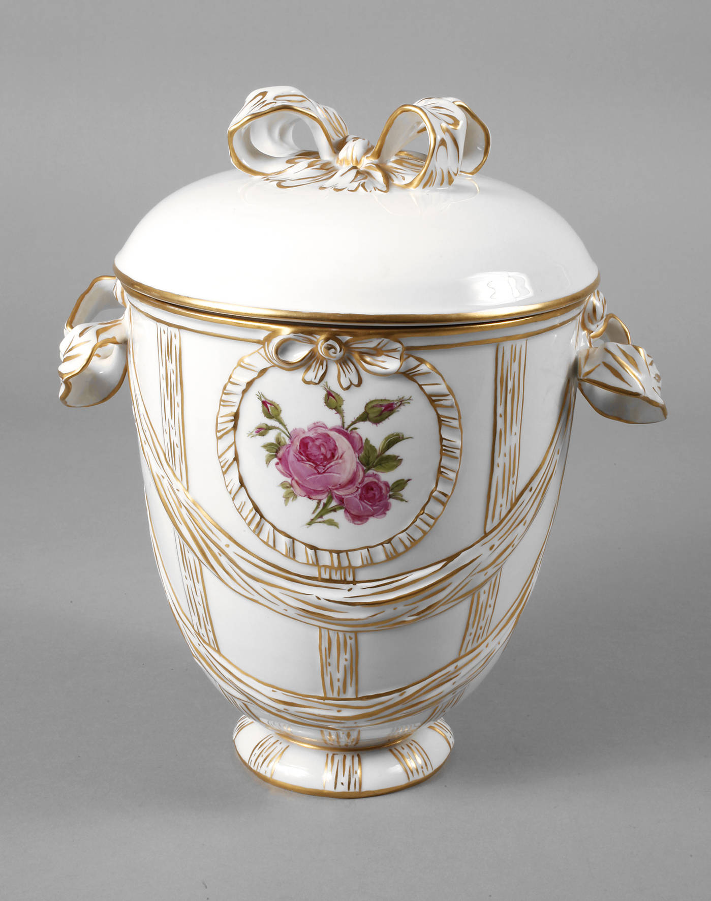 KPM Berlin Deckeldose Jugendstil