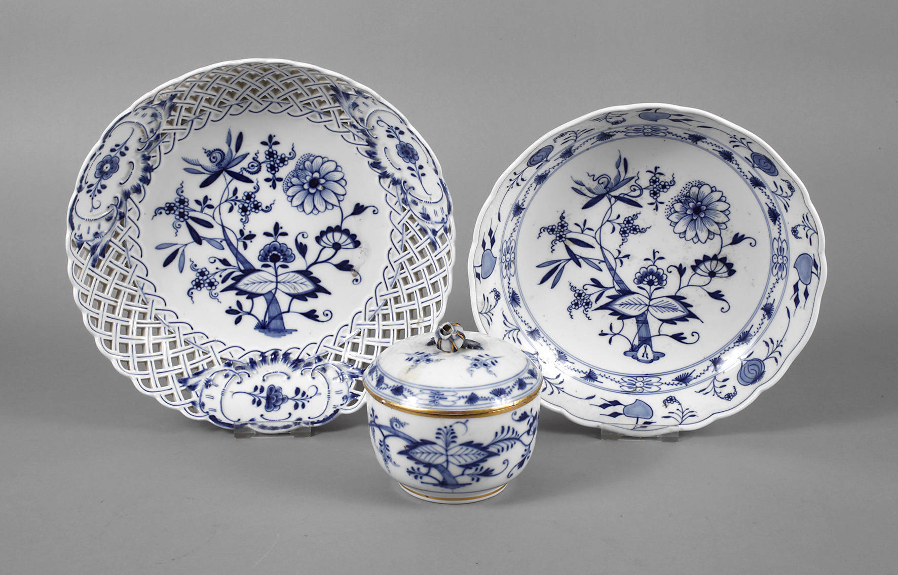 Meissen drei Teile Zwiebelmuster