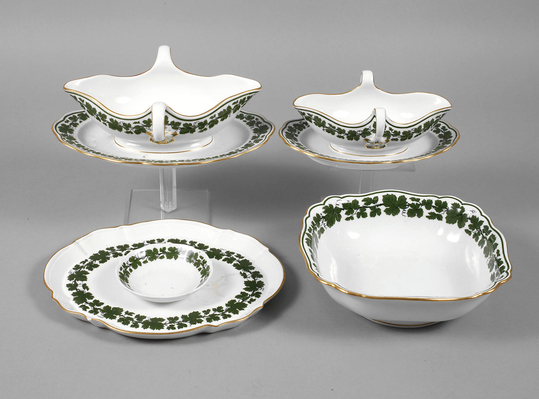 Meissen fünf Teile Weinlaubdekor