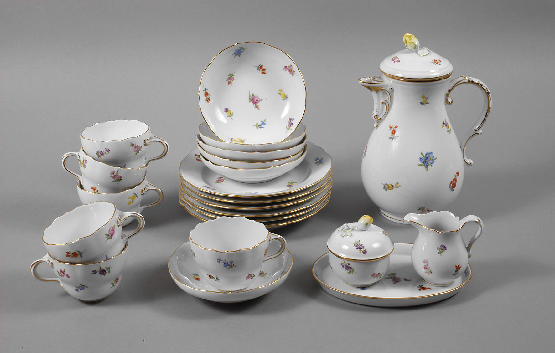Meissen Kaffeeservice Streublümchendekor