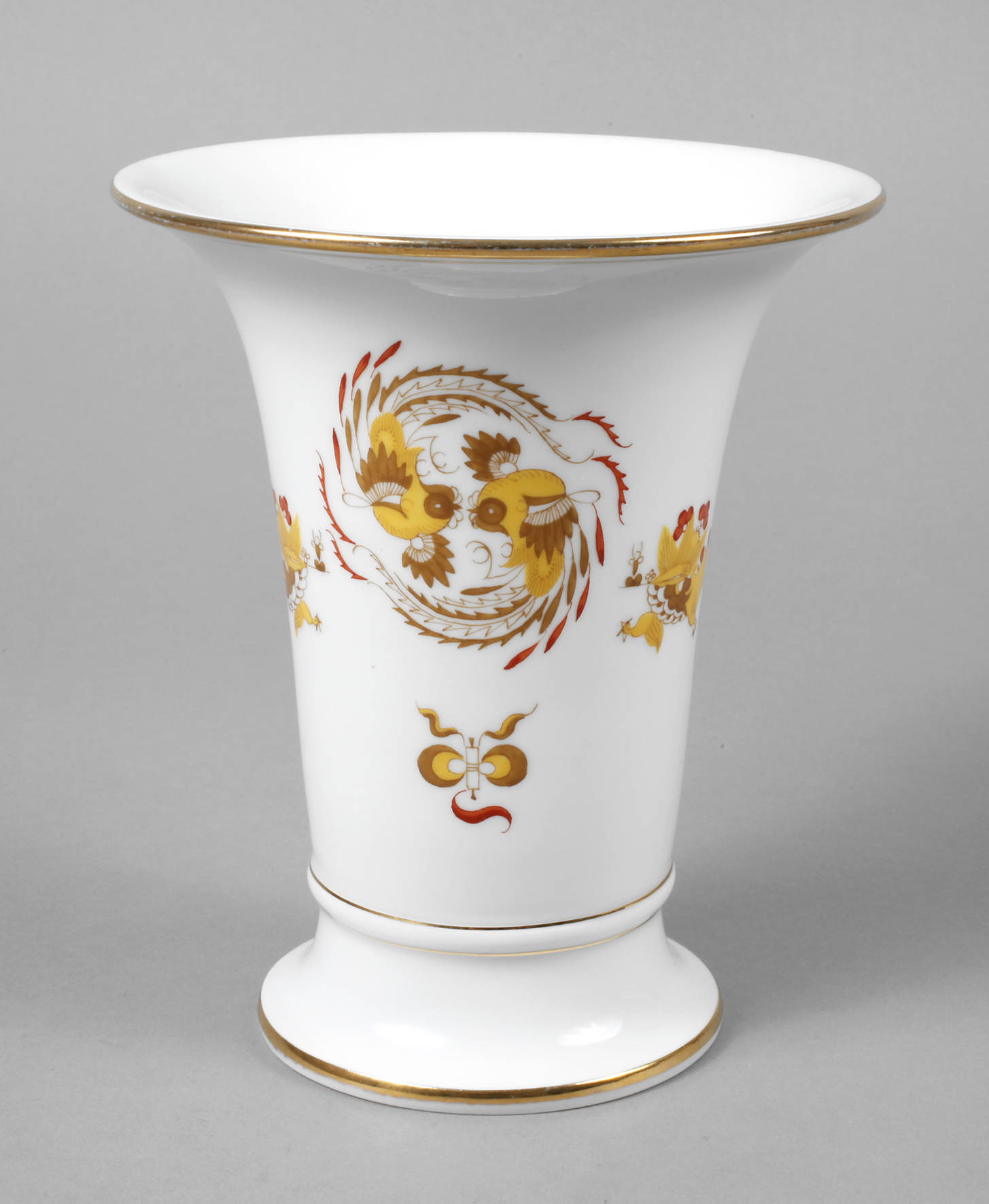 Meissen Trichtervase reicher Drache