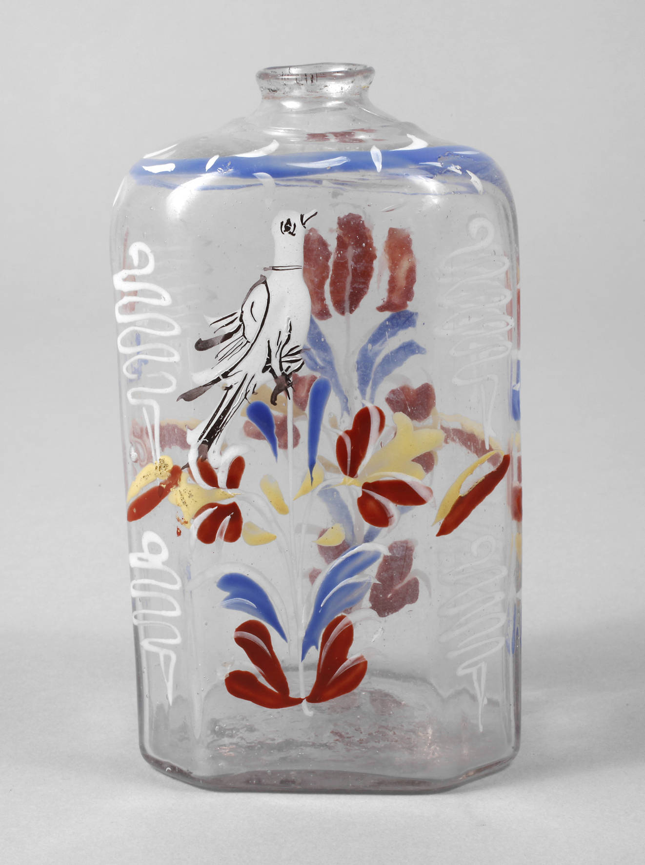 Alpenländische Schnapsflasche