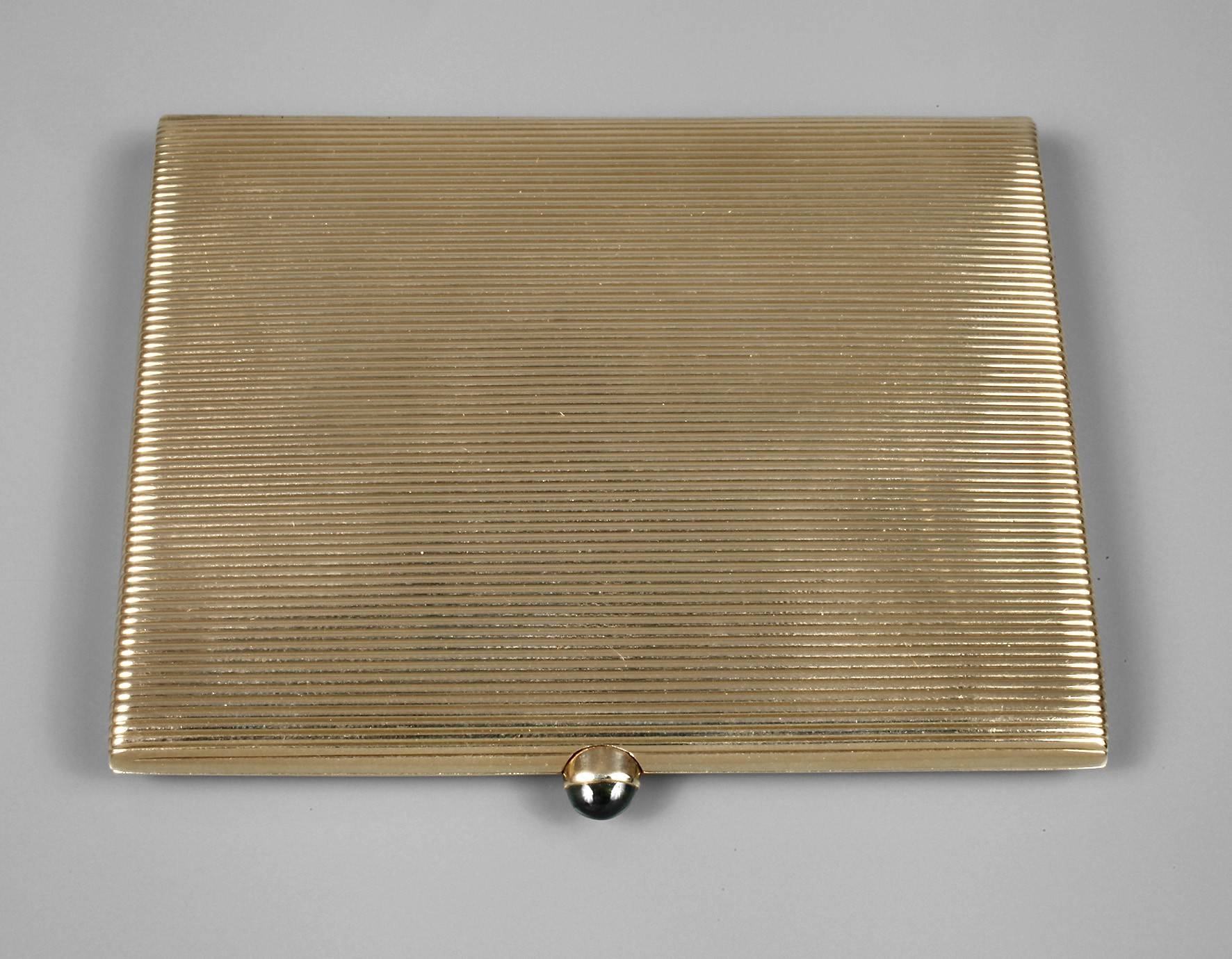 Feines Zigarettenetui Gold