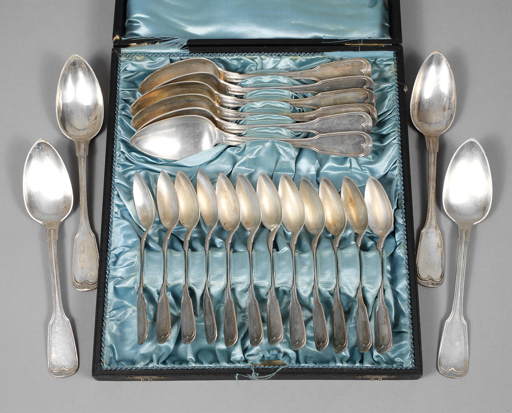 Silber Kaffee- und Speiselöffel Augsburger Faden