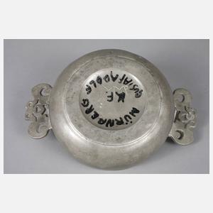 Feine Wöchnerinnenschale