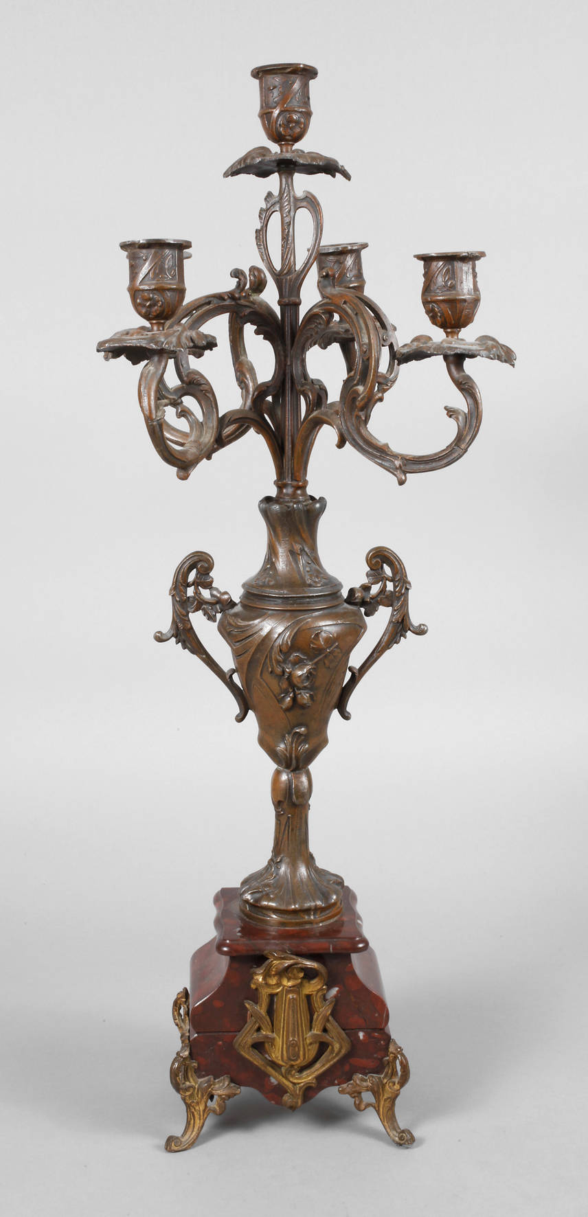 Großer fünfflammiger Kandelaber