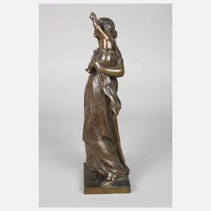 Wasserträgerin mit Kind