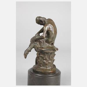 Faun auf Postament