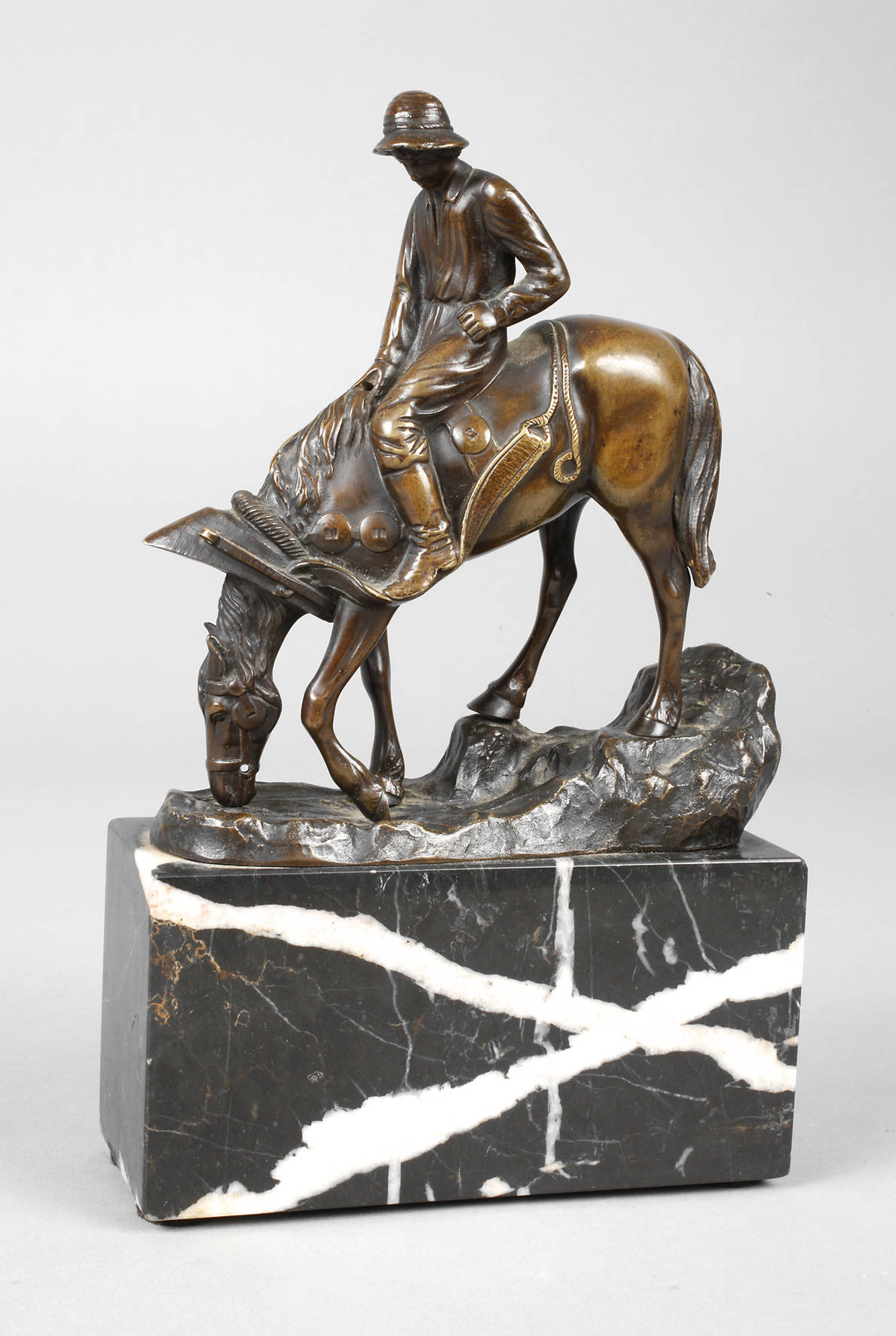 Hans Guradze, Bauernjunge mit Pferd an der Tränke