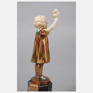 Ferdinand Preiss, Chryselephantin Kleines Mädchen mit Blumenstrauß