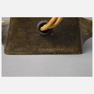 Peter Tereszczuk, figürliche Tischlampe mit Chryselephantin