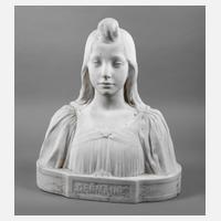 Große Marmorbüste ”Germaine”111