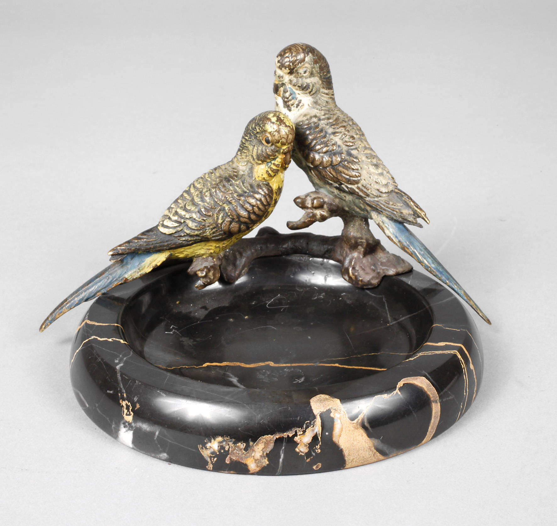 Wiener Bronze Wellensittiche auf Schale