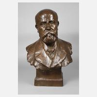 Martin Meyer-Pyritz, große Bronzebüste111