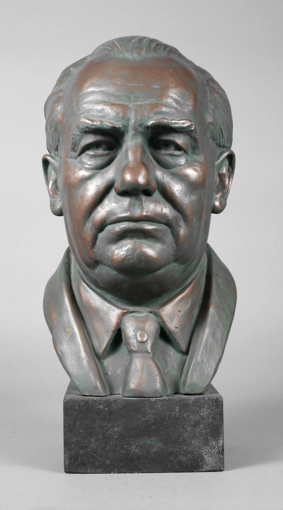 Monogrammist ZW, Büste Wilhelm Pieck