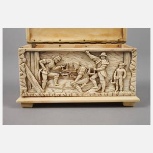 Elfenbeinschatulle mit Bergbaumotiven