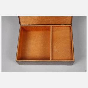 Zigarrendose mit Spielwerk