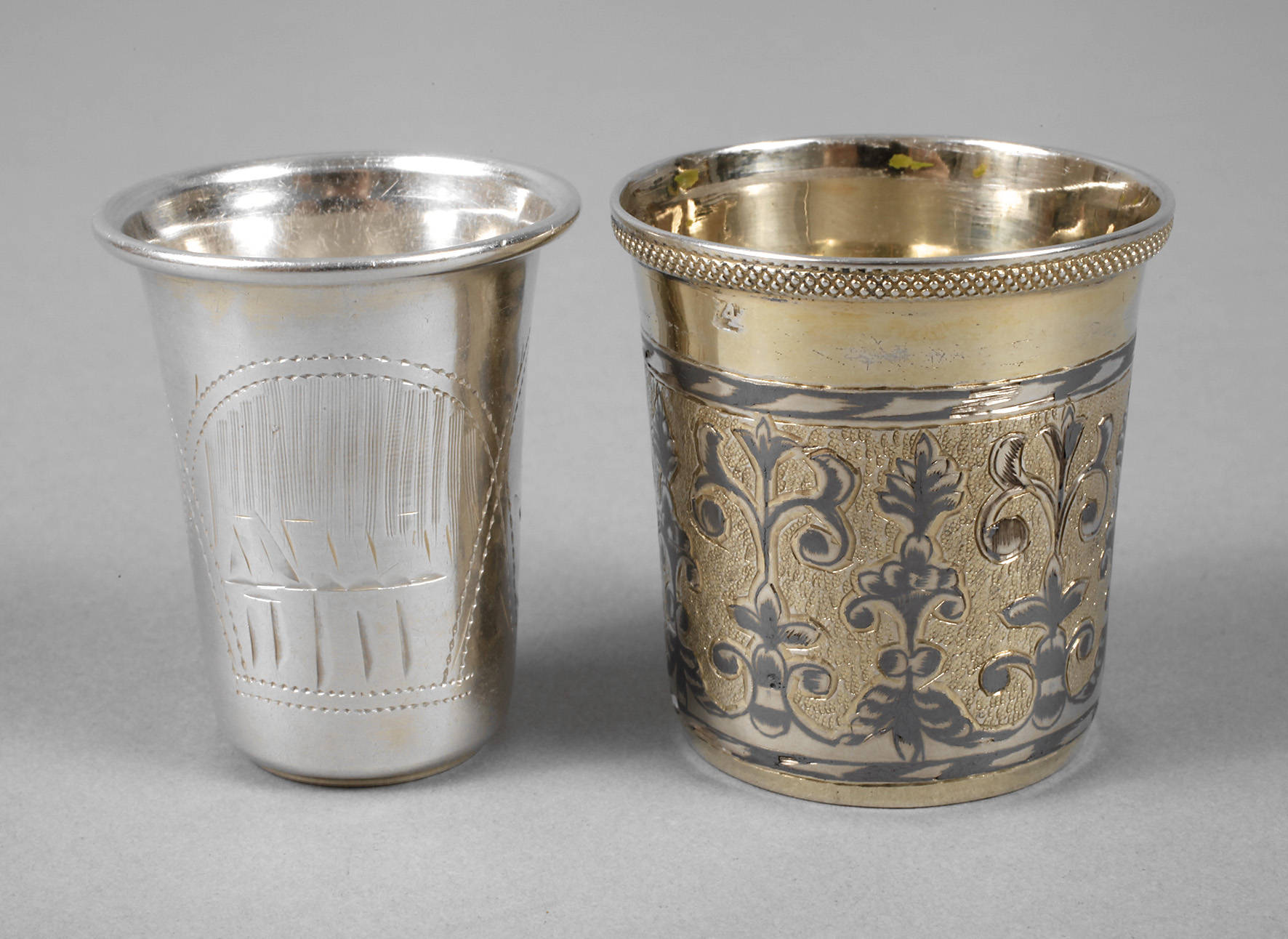 Silber zwei kleine Wodkabecher