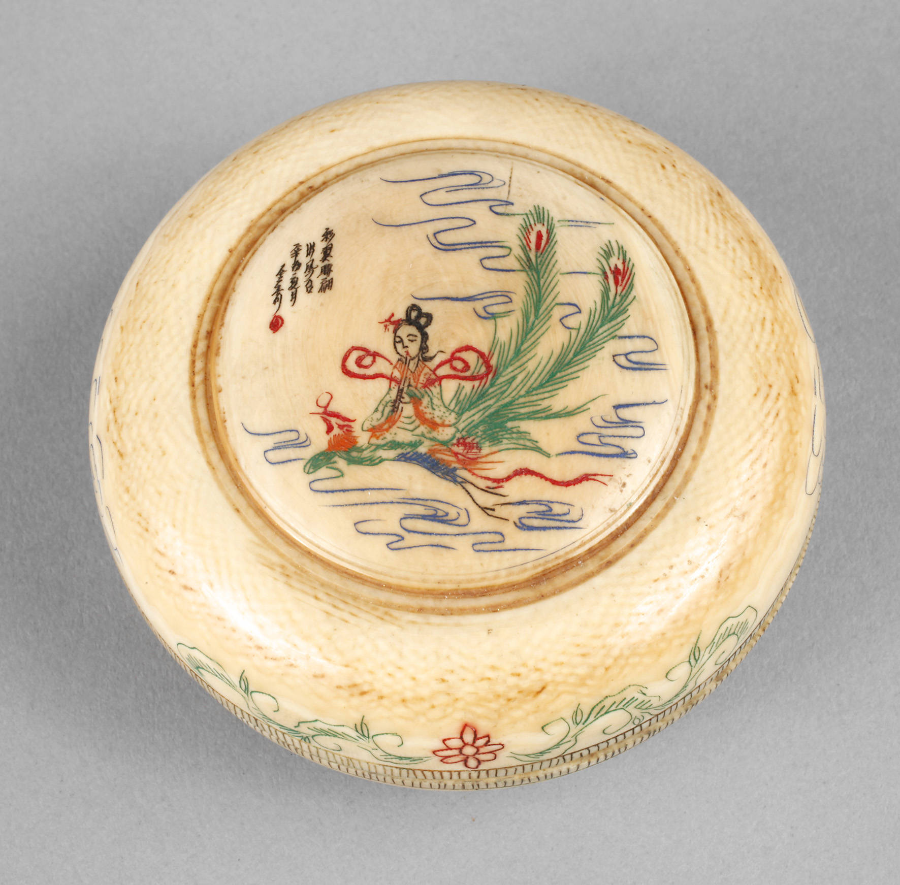 Deckeldose Elfenbein