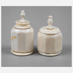 Zwei Riechfläschchen Bein