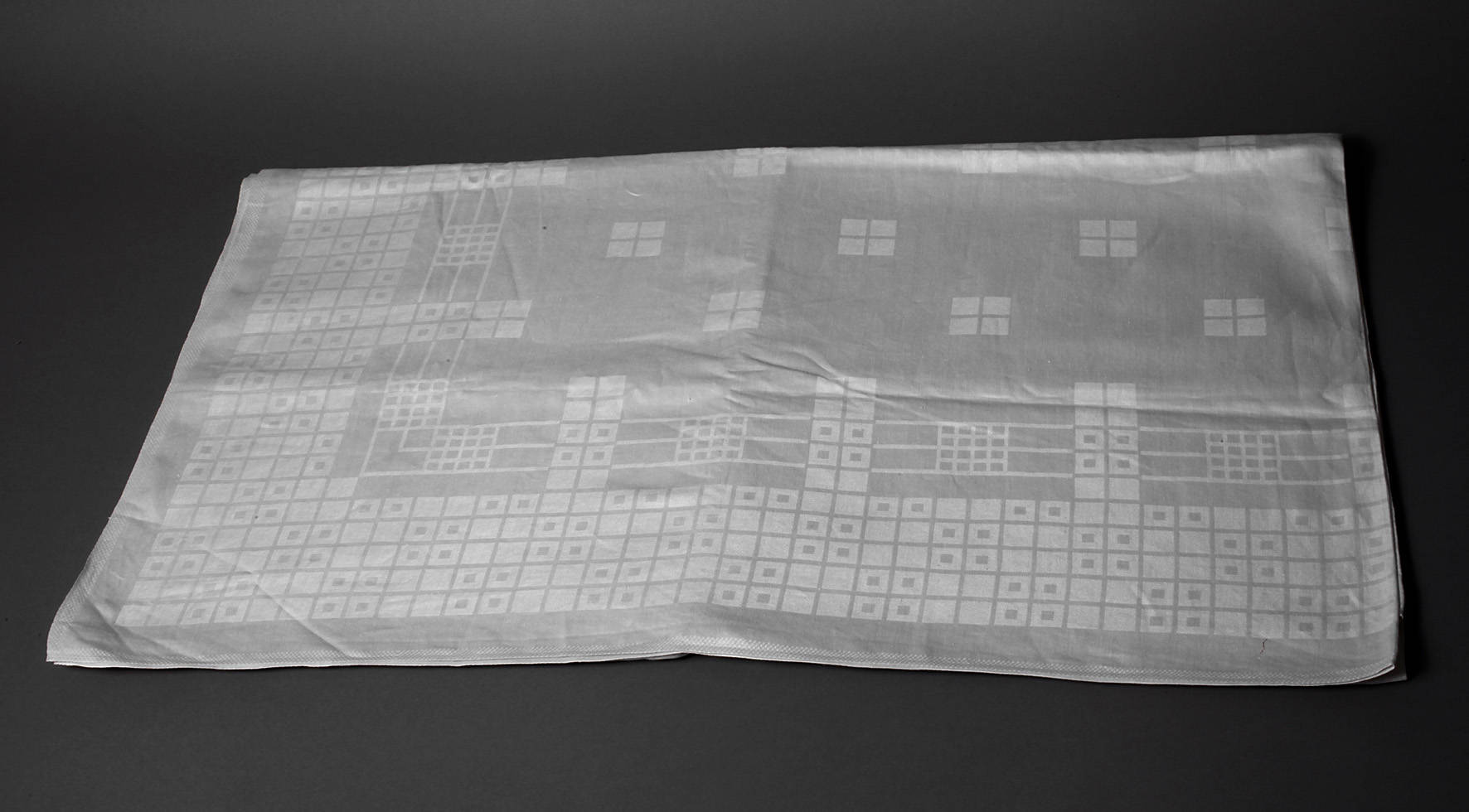 Tafeltuch Quadratendekor