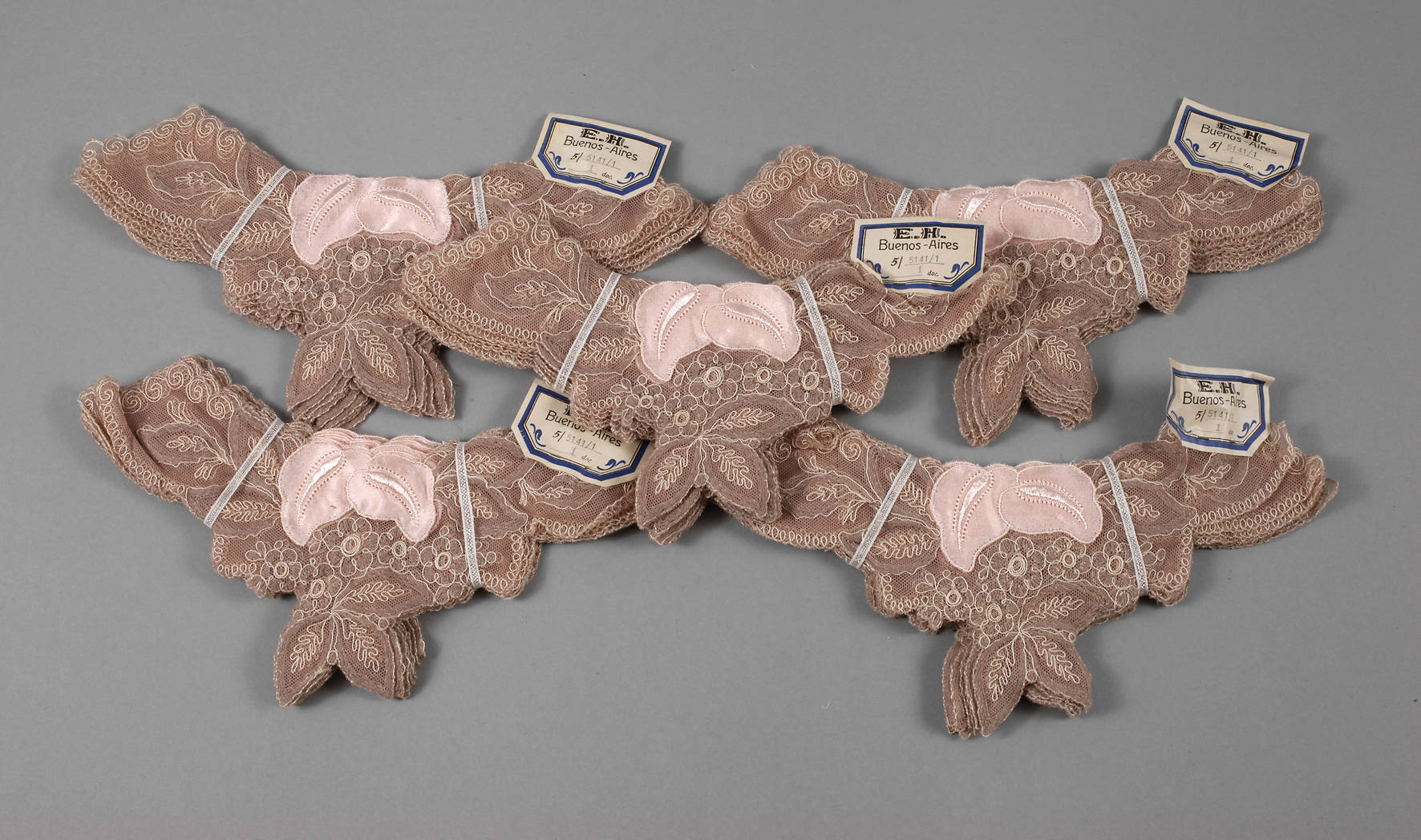 Plauener Spitzeneinsätze