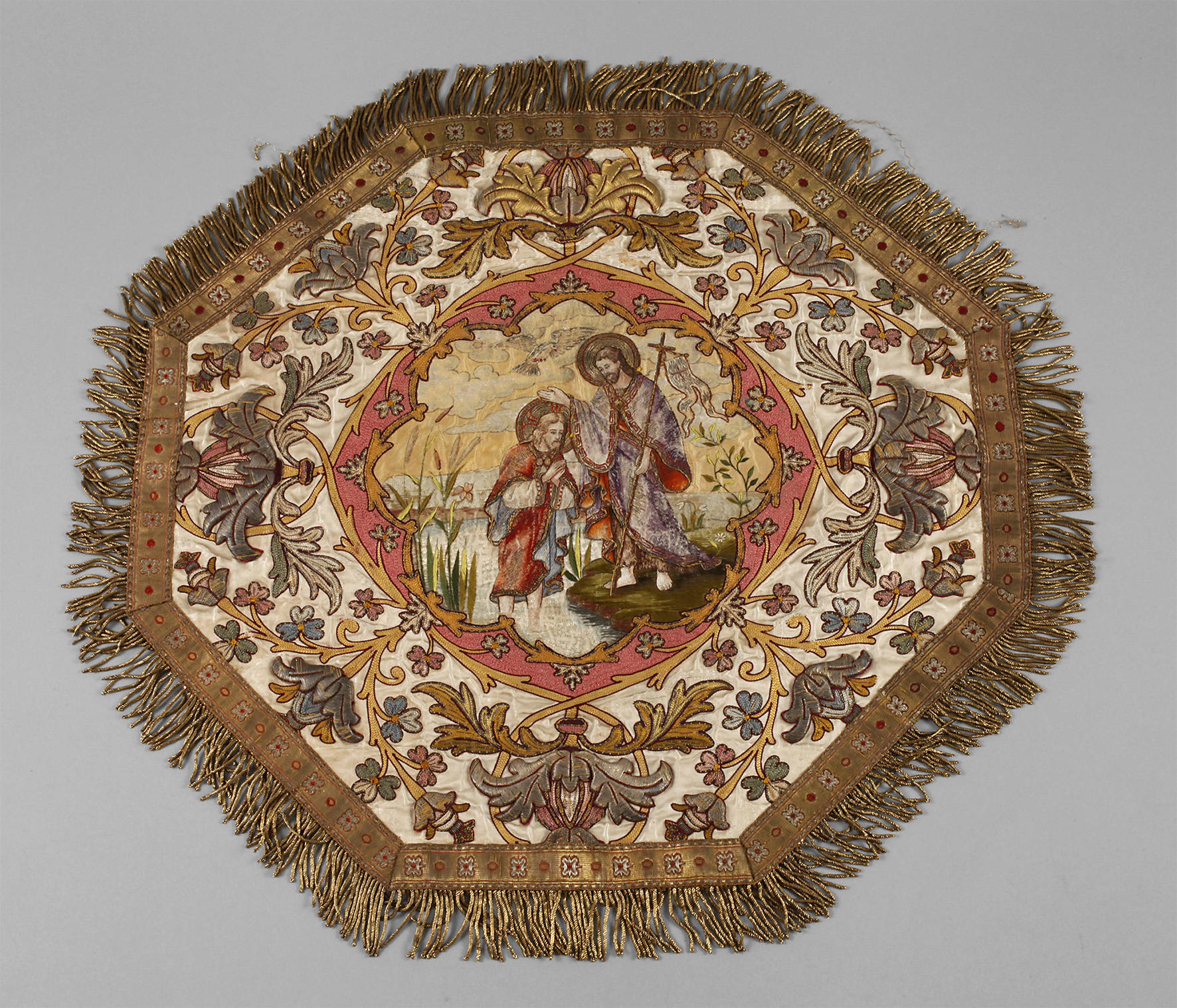 Liturgische Stickerei mit Taufszene