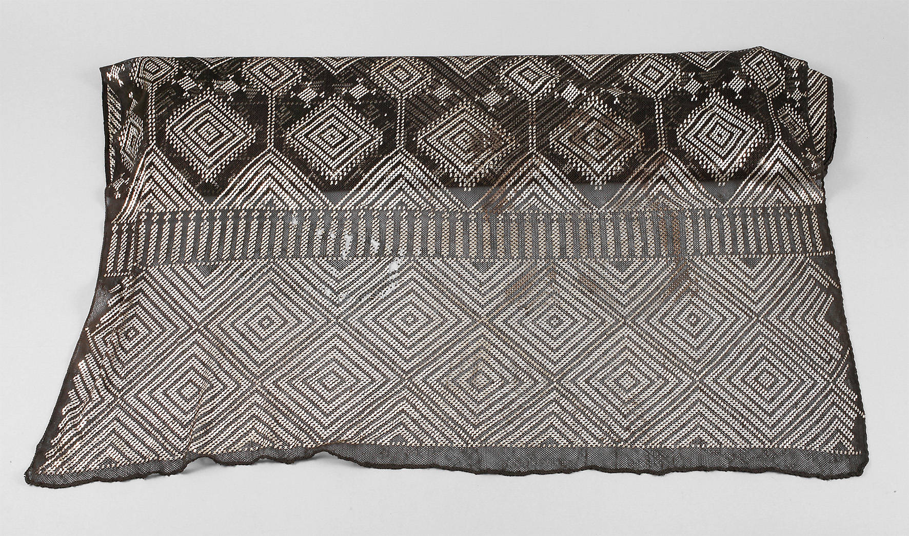 Art déco-Stola mit Silberpailletten