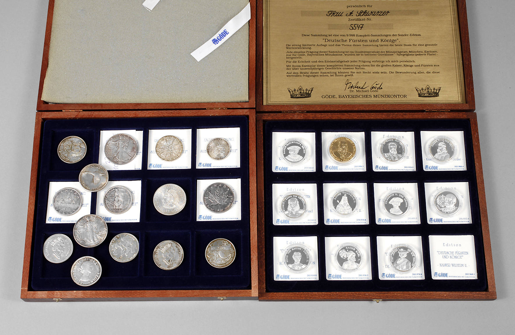 Zwei Münzsammelkisten des Bayerischen Münzkontor