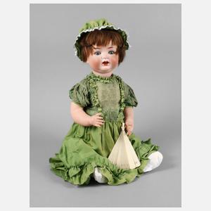Ernst Heubach große Porzellankopfpuppe mit Fächer