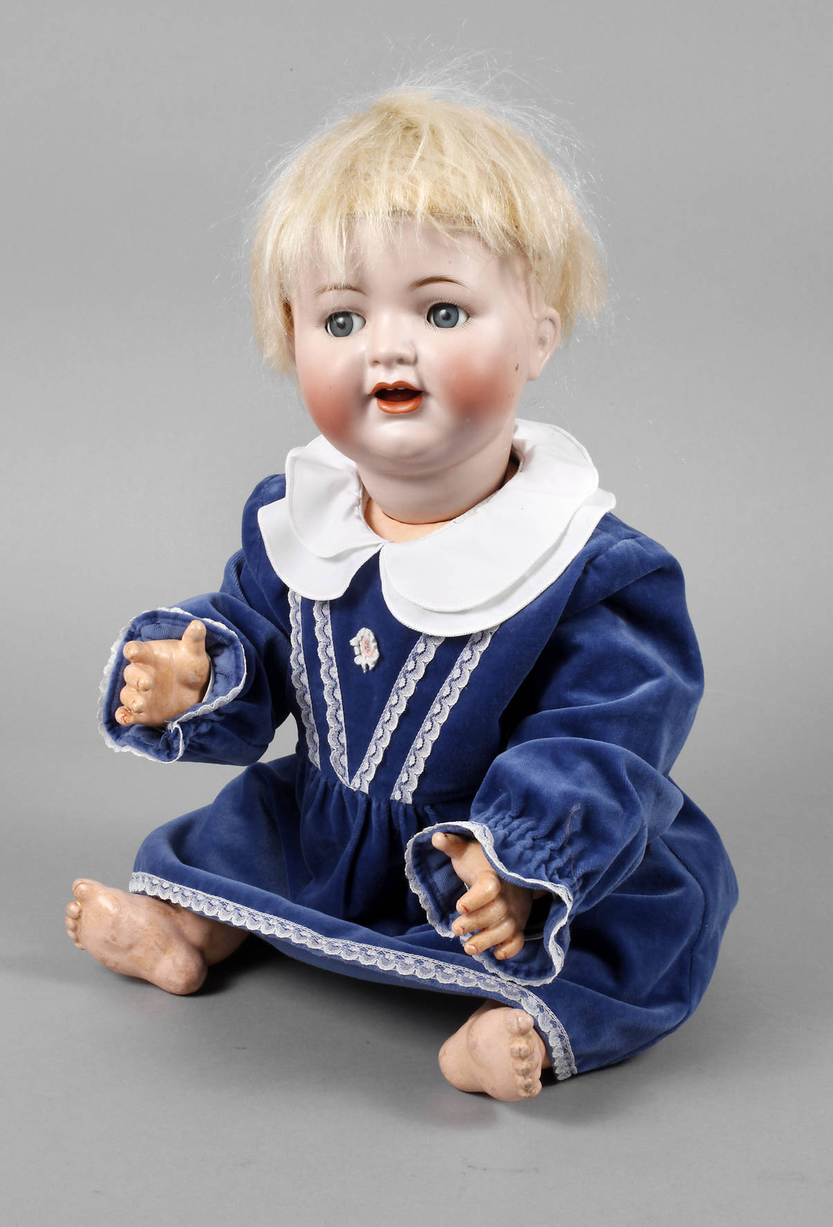 Kämmer & Reinhardt große Porzellankopfpuppe