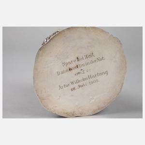 Spardose als Baumstamm