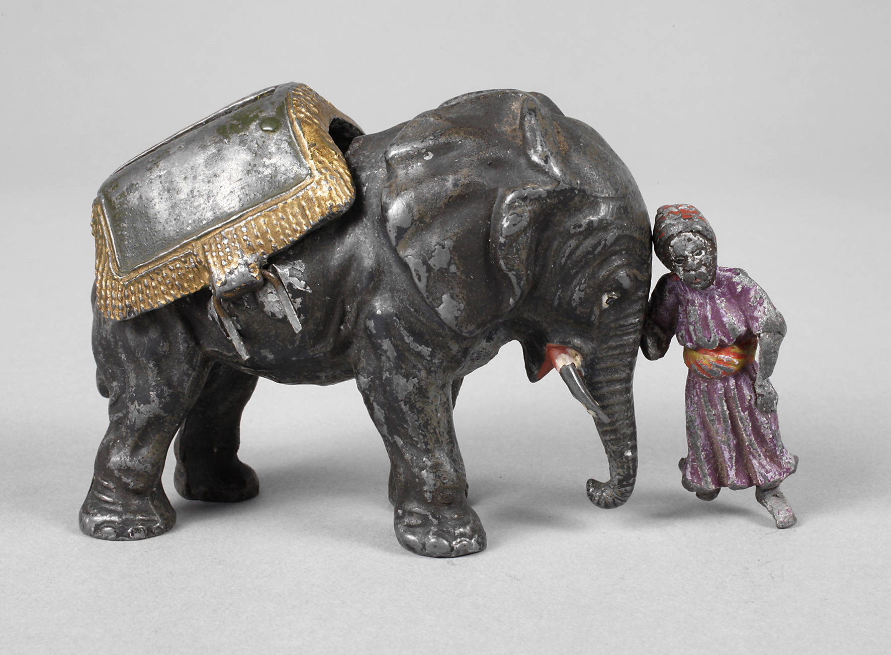 Georg Heyde figürliche Spardose