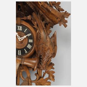 Übergroße Kuckuksuhr